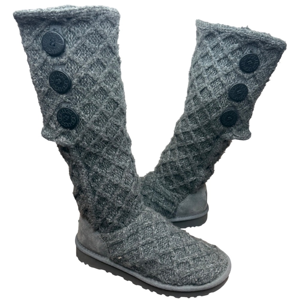 UGG Australia Women's Grey‎ Cable Knit Button Tall Boots Size 7 Comfort Warm